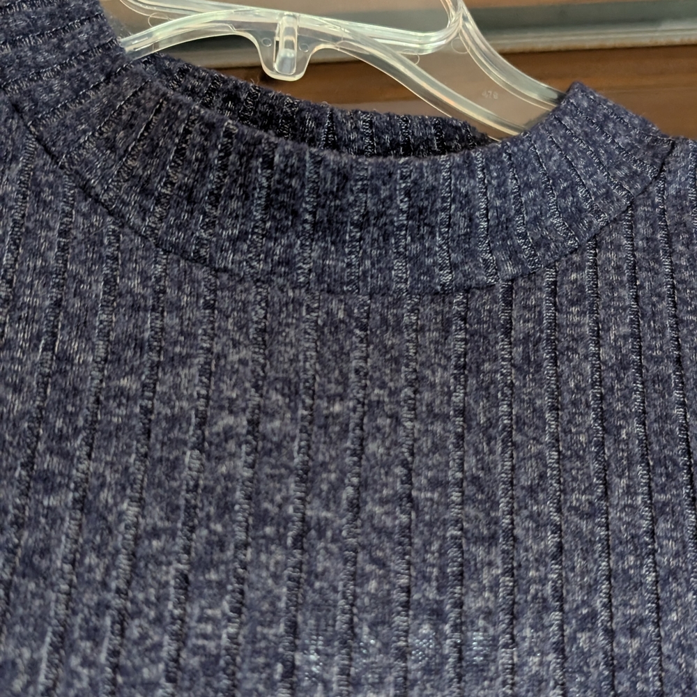 Old Navy Long Sleeve Navy Dress - Picture 4 of 8